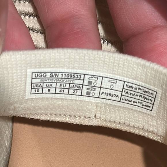 UGG Sammy Breeze Sneakers - Picture 11 of 12